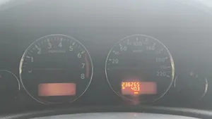 نيسان باتفندر