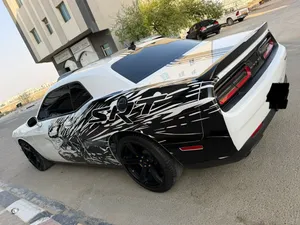 دودج تشالنجر 2021 R/T Scat Pack للبيع  محرك 6.4 V8 AHEMI بقوة 485 حصان أداء قوي وصوت مميز
