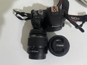 كاميرا احترافية كانون Canon eos 200d مع 2 عدسات 18-55mm و عدسه 50mm