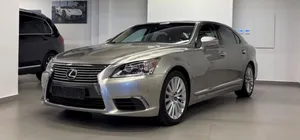 2016 Lexus LS 460L