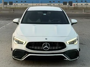 مرسيدس Cla 250 خليجي موديل 2020 بحاله الوكاله بدون حوادث ابدا ما عليها اي ملاحظه ممشى 135 الف كيلو