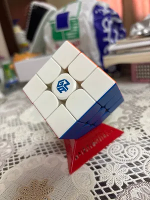 Original GAN 11 M Pro Magnetic 3×3 Speed Cube – Complete Set + Stand & Holder plus with box