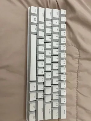 Razer Huntsman Mini 60% Mechanical Keyboard White excellent condition used for 2 month