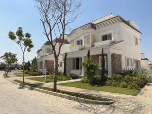 255 m2 3 Bedrooms Villa for Sale in Cairo Fifth Settlement