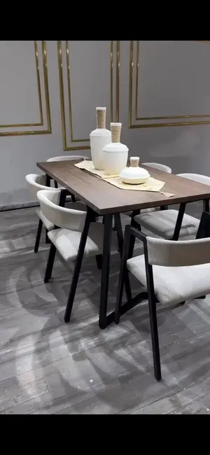 طاولة سفرة مع 6كراسي خشب MDF قولعد جديد مجلفن 140 *85سم