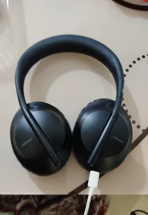 Bose Noise Cancelling Headphones 700