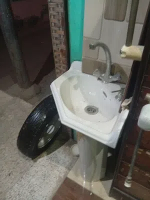 مستلزمات مواسير وأحواض سباكه تصفيه