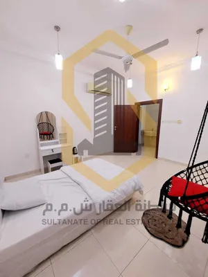 غرفة مميزة مفروشة للموظفات في الموالح الجنوبية بالقرب من مسجد الفاروق /شامل بدون عمولة وتأمين