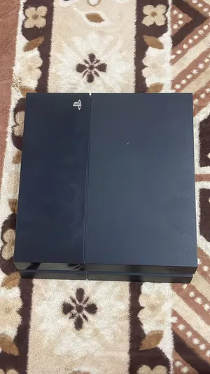 PlayStation 4 PlayStation for sale in Al Dakhiliya