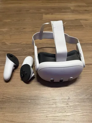 نظارات الواقع الافتراضي Oculus Quest 3 Advanced