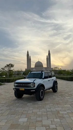 للبيع Ford Bronco 2024 Black Diamond فل أوبشن – محرك 2.7L V6 – جاهزة للمغامرات بممشى جدا قليل