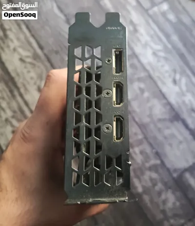 كرت شاشة من gigabyte gtx1650 4gb متوسط الحجم ............ 2