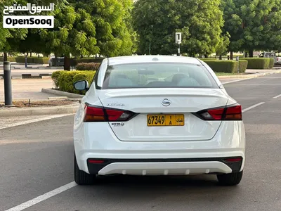 نيسان التيما S 4