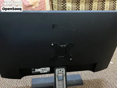 السلام عليكم عندي شاشه ل البيع استعمال اسبوعين و نضيفه 4