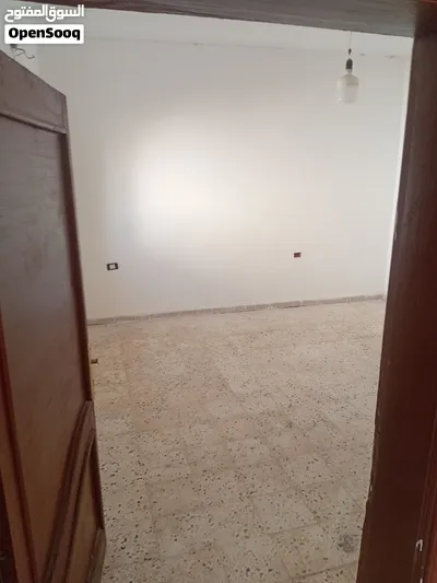 زوز منازل للايجار في طرابلس الفرناج شارع الكماليات 3