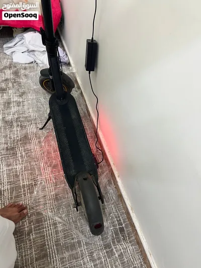 سكوتر عملاق بمواصفات خارقة 3