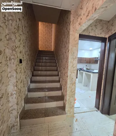 فيلا لليع - تملك خليجي و مواطني الامارات فرصة استثمارية تملك فيلا سكني تجاري على البحر الشارقة 4
