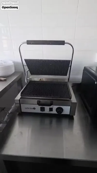 Toster and sandwich maker 3