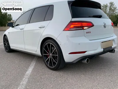 فولكسفاغن جولف جي تي اي توربو 2.0 إصدار (فيسلفت) أوتوبان Golf GTI tur2021 autobahn facelift edition 3