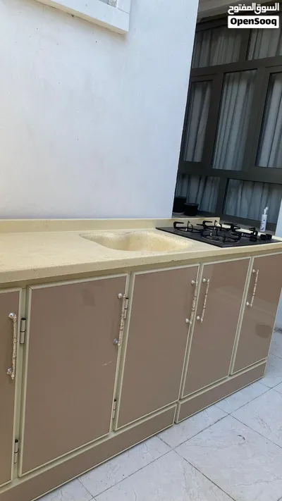 كاونتر المنيوم - طول (220) 2 متر - ارتفاع (92) 4