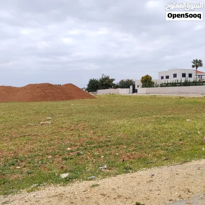 أرض للبيع قريبة لطريق المطار خلف جامعة الشرق الاوسط 2