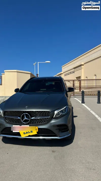 مرسيدس GLC 300 class 2019 رمادي لون جميل 2