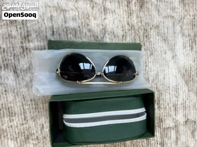 Lacoste L152S Premium Sunglasses – Stylish Gold Frame with Original Case & Box 3