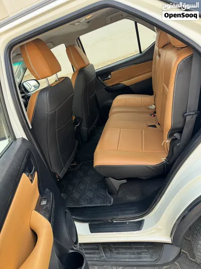 Toyota Fortuner model 2017 3