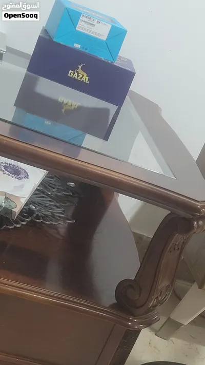 طاولة خشبية أصلية 4