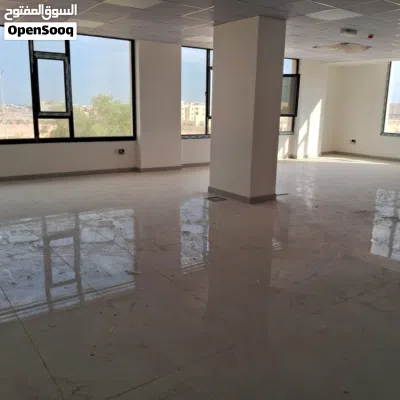 معارض للإيجار في غلا 3