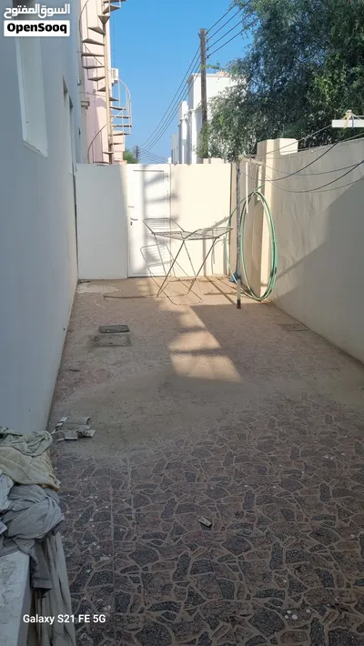 5 BHK Villa in Tareef 5 غرفه فيلا في الطريف 3