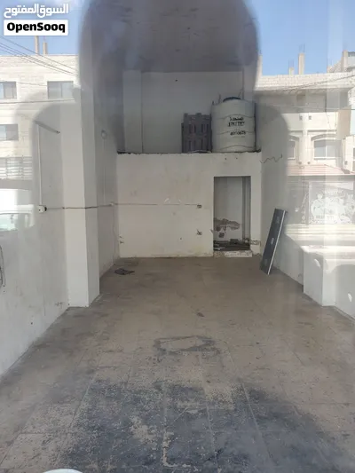 محلات تجارية تصلح معارض او مستودعات 3