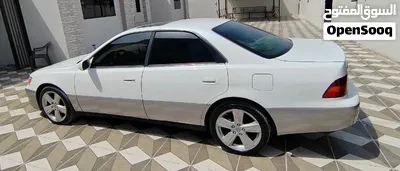 لكزس 300اي اس للبيع 2