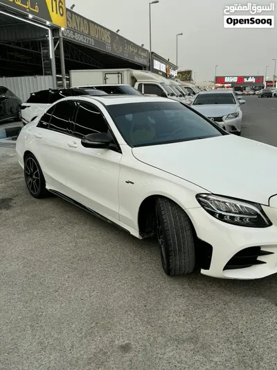 Mercedes-Benz C300 AMG 2019 3