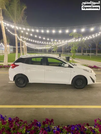 تويوتا يارس 2020 هاتشباك موديل خليجي بحالة ممتازة بسعر مناسب Toyota Yaris Hatchback GCC showroom 4