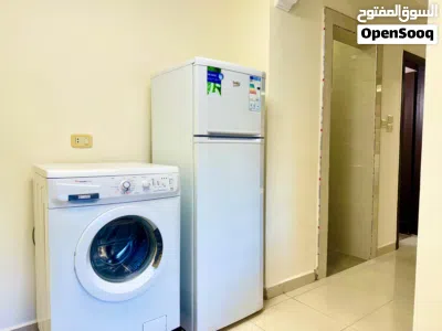 شقة مفروشة للإيجار قرب الجامعة التطبيقية و الاكاديمية البحرية فاخرة جدا من المالك مباشرة 3