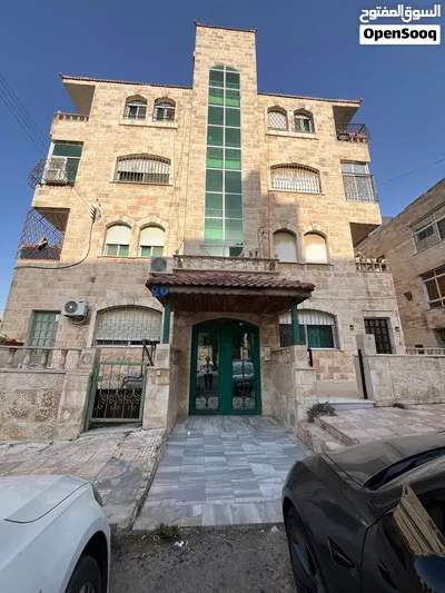 شقة مميزة للبيع في ضاحية الرشيد مساحة 115 متر بسعر مميز طابق ثاني موقع مميز 2