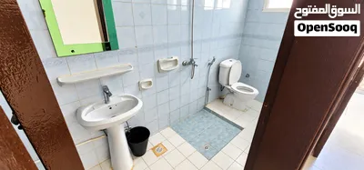 Room with attached Bathroom and Shared Kitchen. electricity water WiFi included. private entrance 3