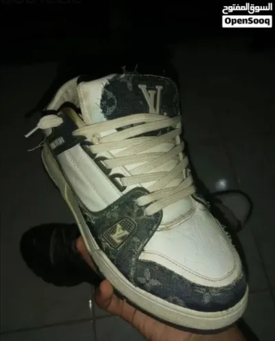Balenciaga track and louis vuitton trainer 4