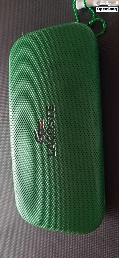 حافظة نظارة Lacoste أصلي كامل أغراض 2