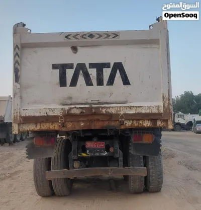 tata tipper 3