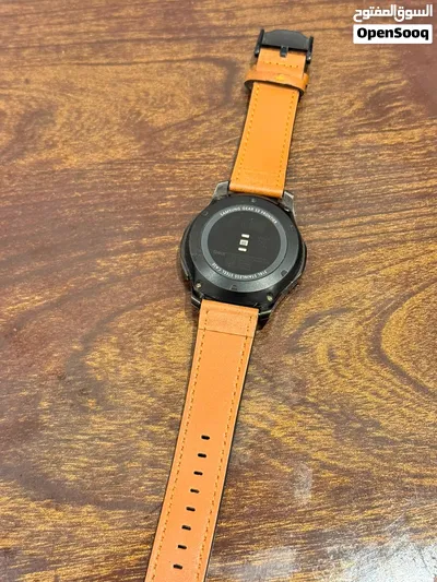 ساعه سامسونج ذكية Samsung Gear S3 Frontier موديل SM-R760 ملاحظه الساعه ليس لديها شاحن 2