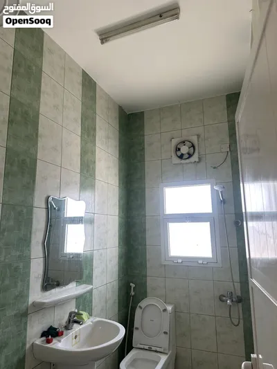 شقة للإيجار غرفتين وصالة Two-bedroom apartment for rent 3