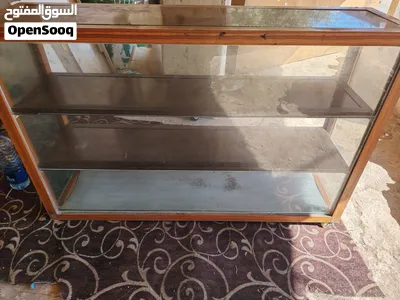 تخوت للبيع بحال الوكالة وطاولة معجنات 2