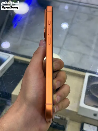 iPhone 17 Pro max 256GB eSIM Battery 99% مشحون 225 مره 2