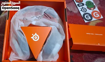 سماعة steelseries arctis nova 1 مستعمله كلش قليل وبيها كل القطع موجوده مع كارتون بيها مجال اذا شراي 3