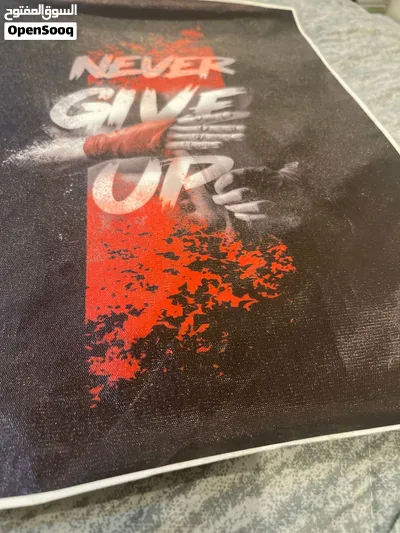 لوحة Never give up لوحة جديدة 3