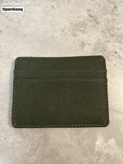 (New) herschel wallet 2