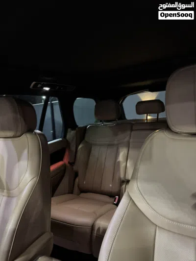 الصقر الأسود لتأجير السيارات يتوفر لدينا رنج روفر فوج 2023 Range Rover Vogue للإيجار ب أفضل الأسعار. 4