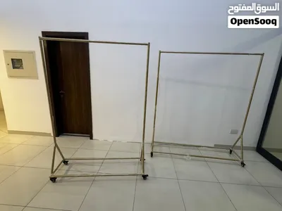 2 استاند جولد حق عبايات وثوب حق منزل او محل 3